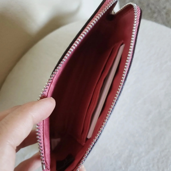 SOLD - Coach Mixed Fruit Wristlet - Picture 4 of 7